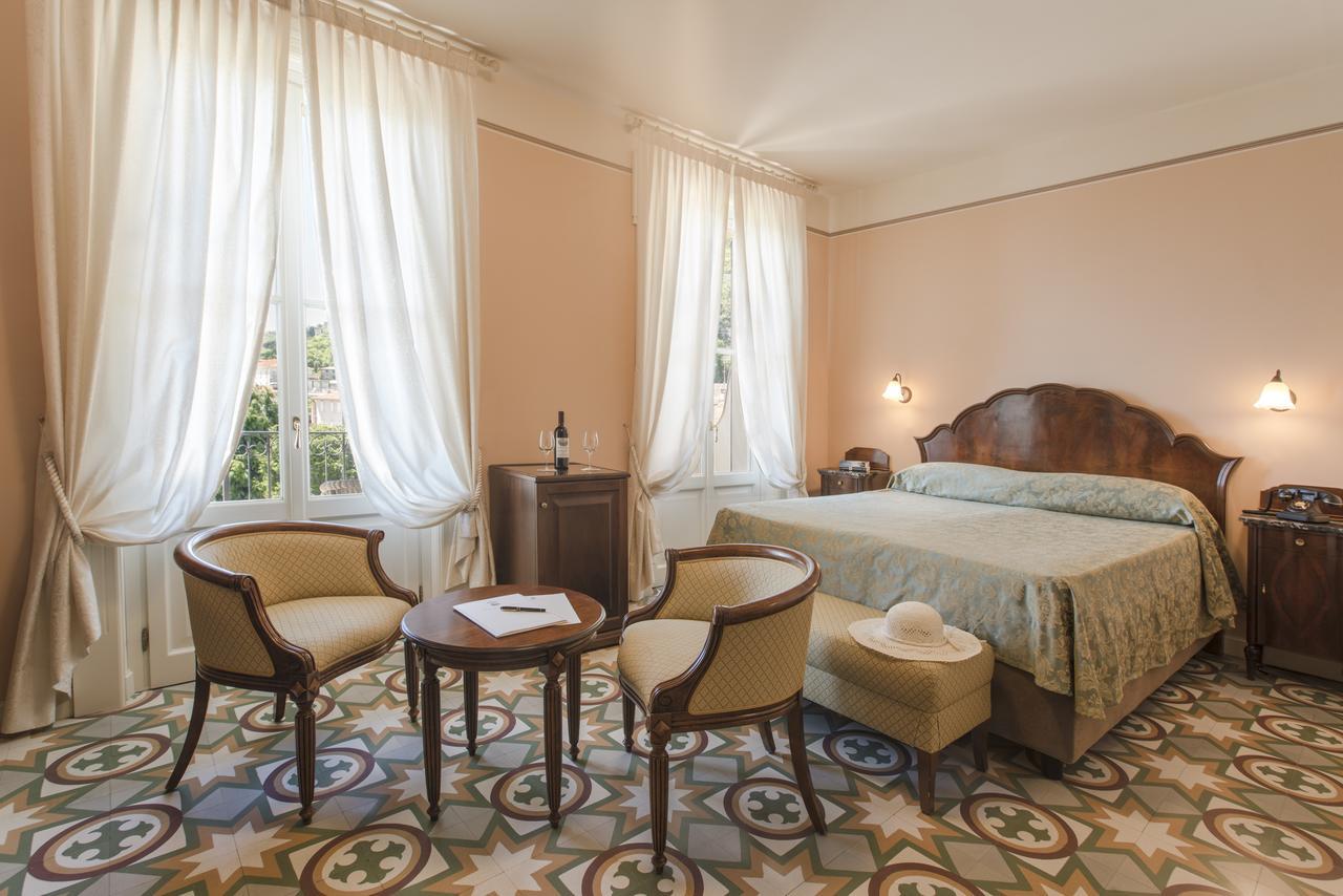 Hotel Gardenia Al Lago Гарняно Екстериор снимка
