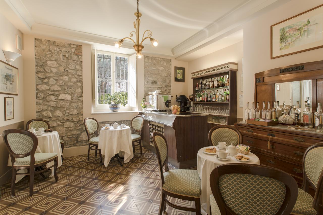 Hotel Gardenia Al Lago Гарняно Екстериор снимка