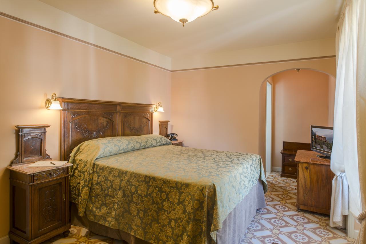 Hotel Gardenia Al Lago Гарняно Екстериор снимка
